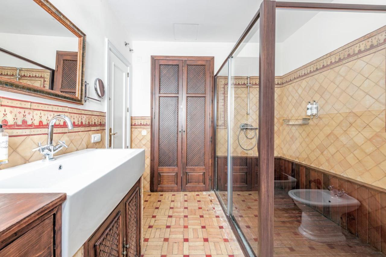 Casa Recaredo Apartment เซบีญา ภายนอก รูปภาพ